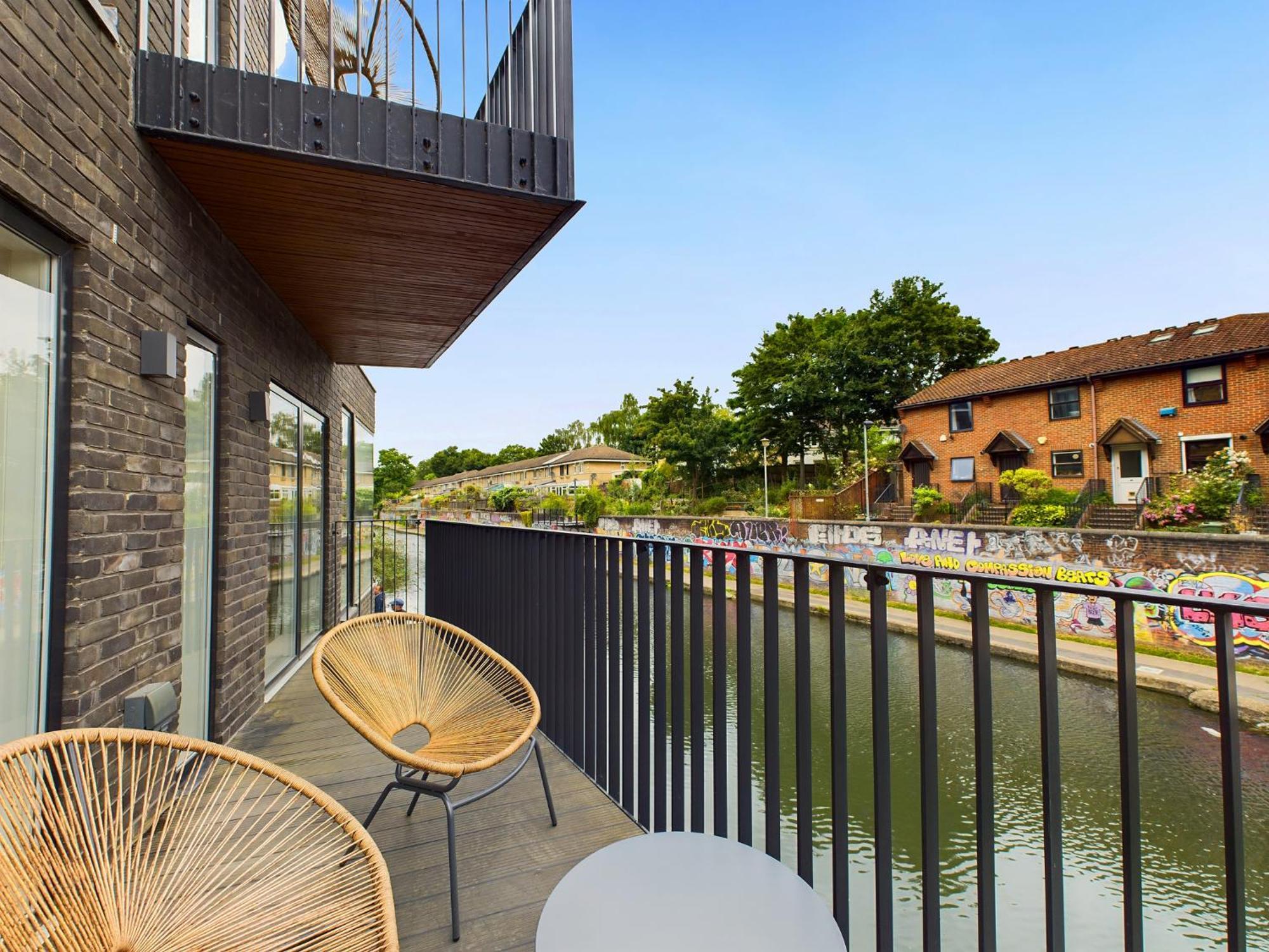 Apartment Be - The St Pancras Residences